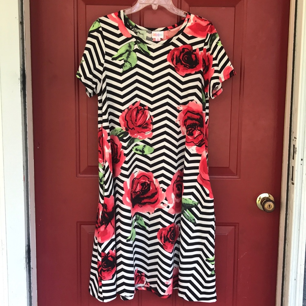 Lularoe Jessie 🌹